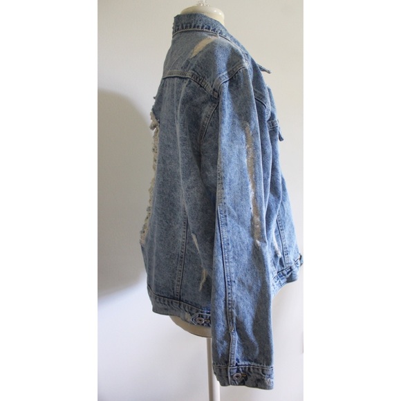 Highway NWT Destroyed Denim Jean Jacket XL Distressed Frayed Fringe - Picture 9 of 11